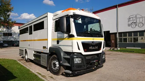 MAN / BOSONDERS Mobile-Workshop — ZL19004