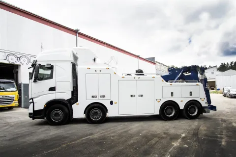 Iveco / POWER HDRV — ZC24009