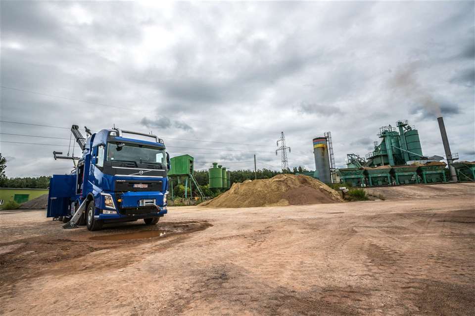 Volvo HDRV — 100
